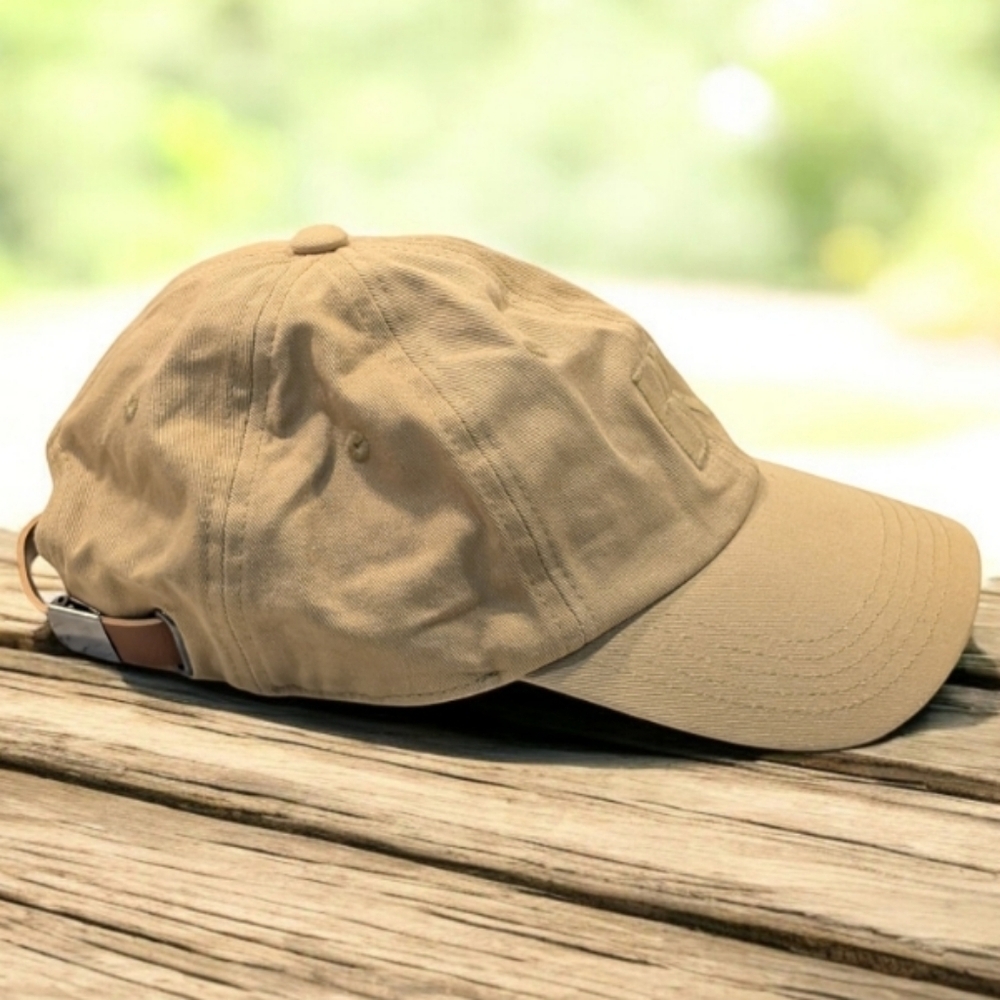 Banana Republic baseball cap in a tan color with an embroidered logo